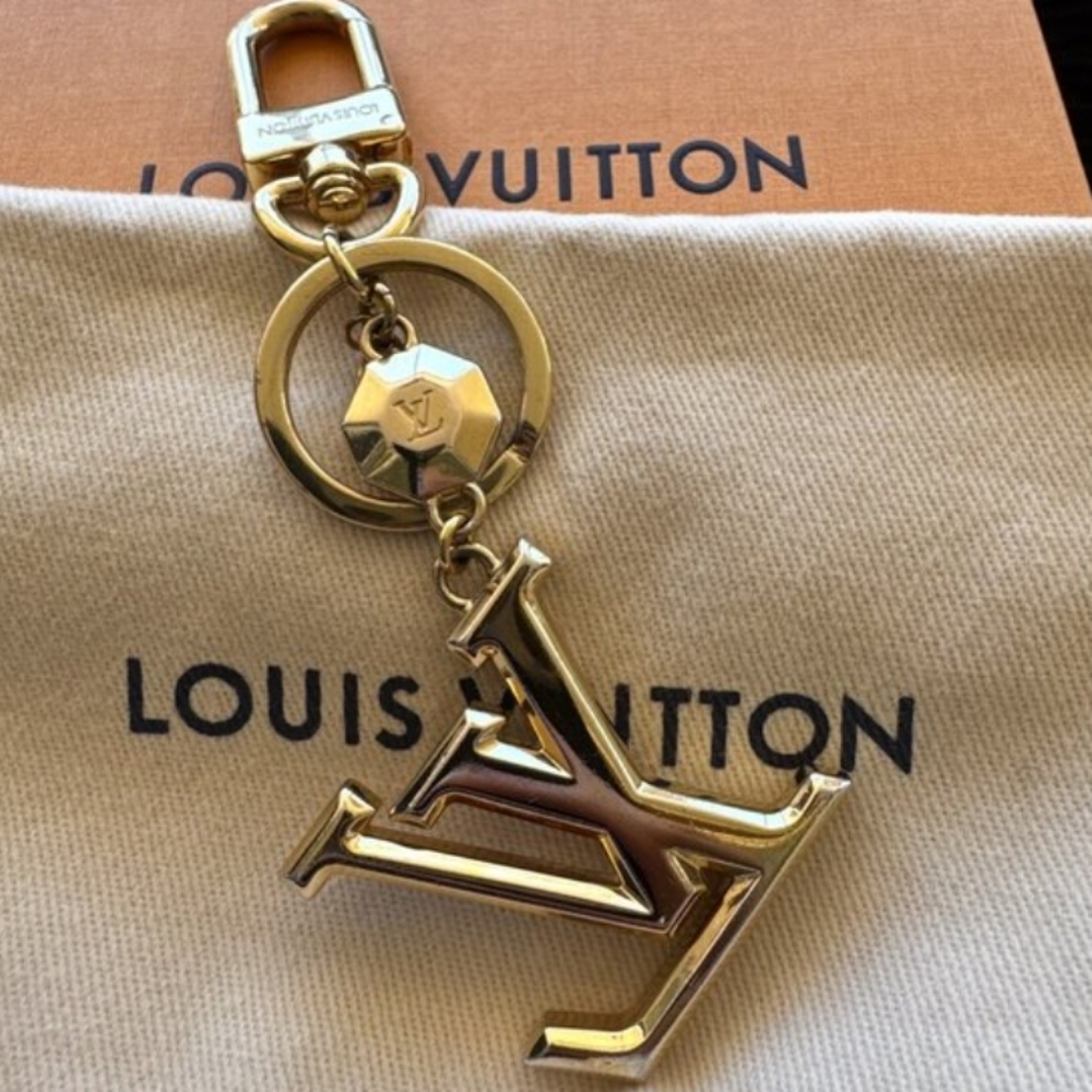 Authentic Louis Vuitton M65216 LV Facettes Bag Charm & Key Holder Chain FULLSET - Picture 7 of 16
